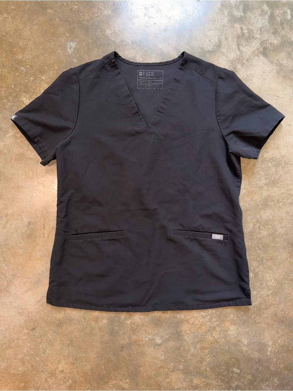 FIGS Black Women’s V-Neck Scrub Top Size M Medical Uniform Stretch